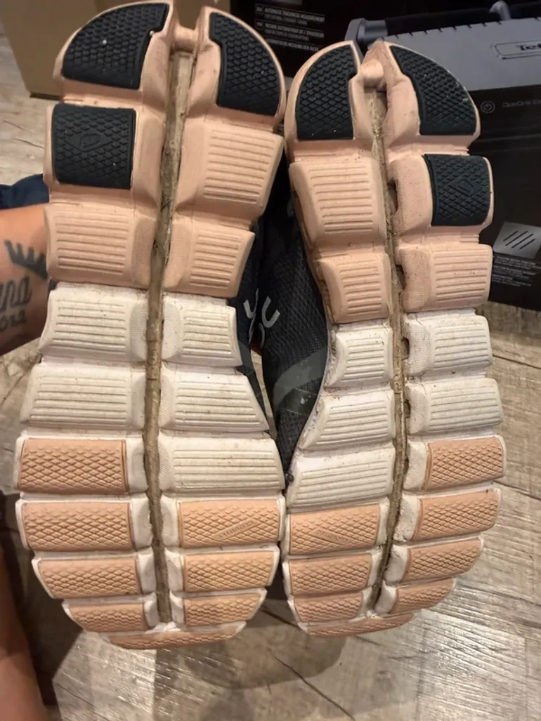 Used On Running ON Schuhe Damen Gr.41 bike — image 6 of 11