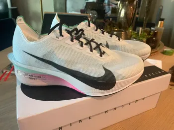 Nike Vaporfly bike d'occasion