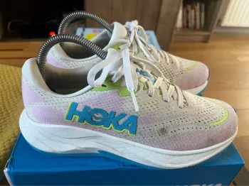 Used Hoka Rincon 4 bike — image 4 of 10