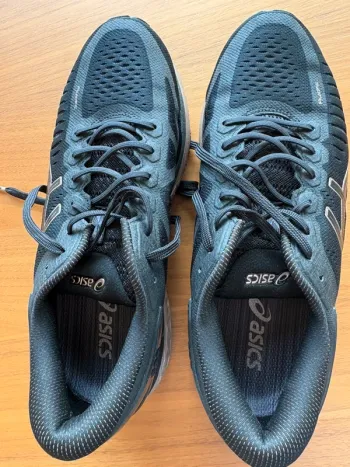Asics Metarun bike d'occasion — image 7 sur 7