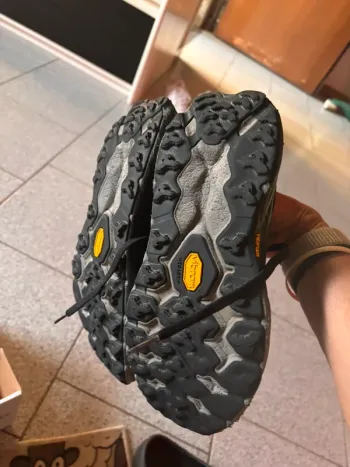 Used Hoka Sneakers bike — image 3 of 5