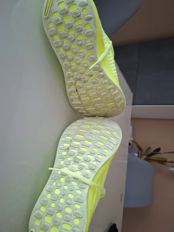 Używany Nike Realtà x Infinity Run bike — zdjęcie 7 z 11