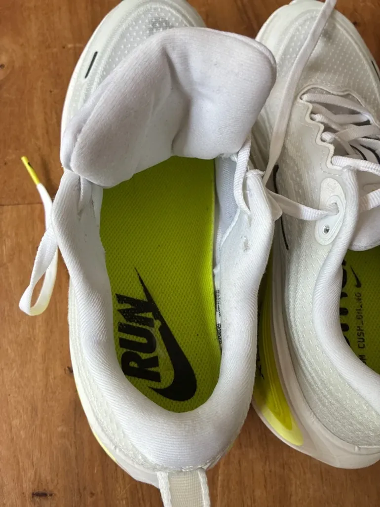 Used Nike Vomero Plus bike — image 6 of 13