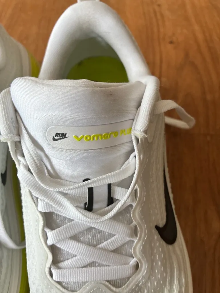 Used Nike Vomero Plus bike — image 13 of 13