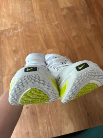 Used Nike Vomero Plus bike — image 11 of 13