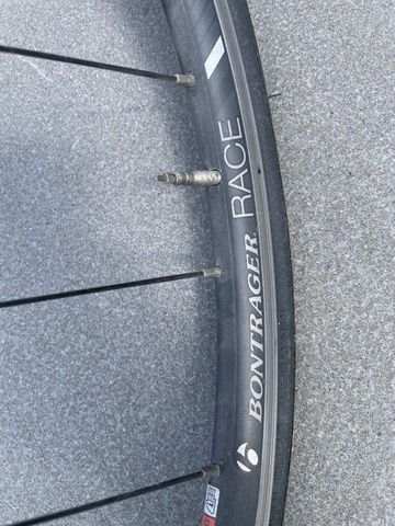 Tweedehands Bontrager Race Wheelset bike — afbeelding 2 van 3