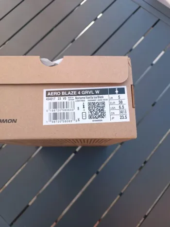 Salomon Aero Blaze 4 Grvl bike d'occasion — image 15 sur 15