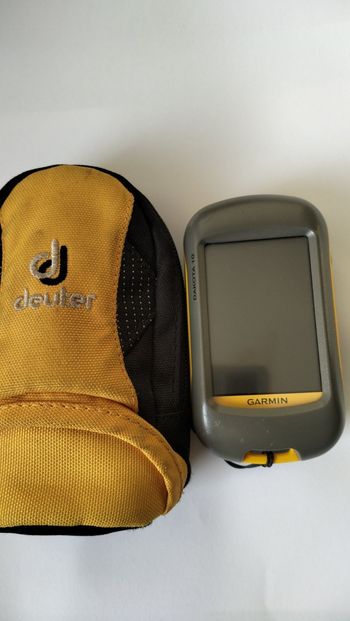 Used Garmin Dakota 10 bike