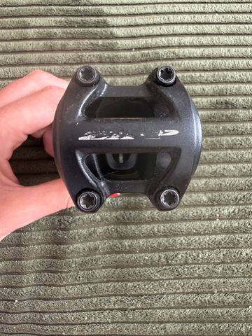 Zipp Service Course bike d'occasion — image 3 sur 4