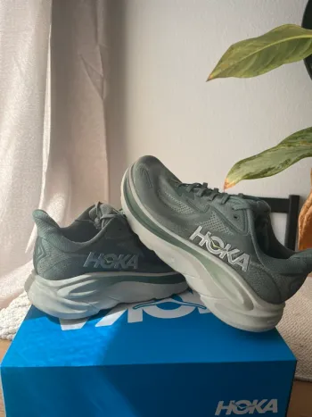 Tweedehands Hoka Clifton 10 bike