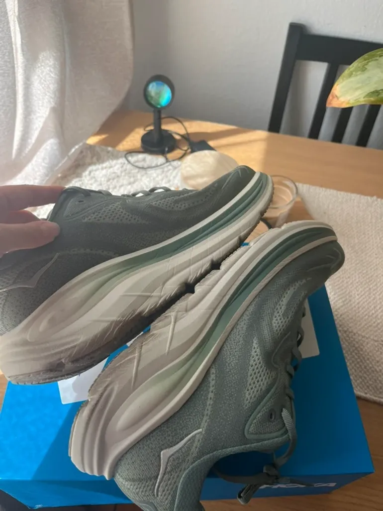 Used Hoka Clifton 10 bike — image 3 of 4