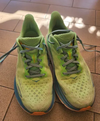 Used Hoka Clifton 9 bike — image 5 of 5