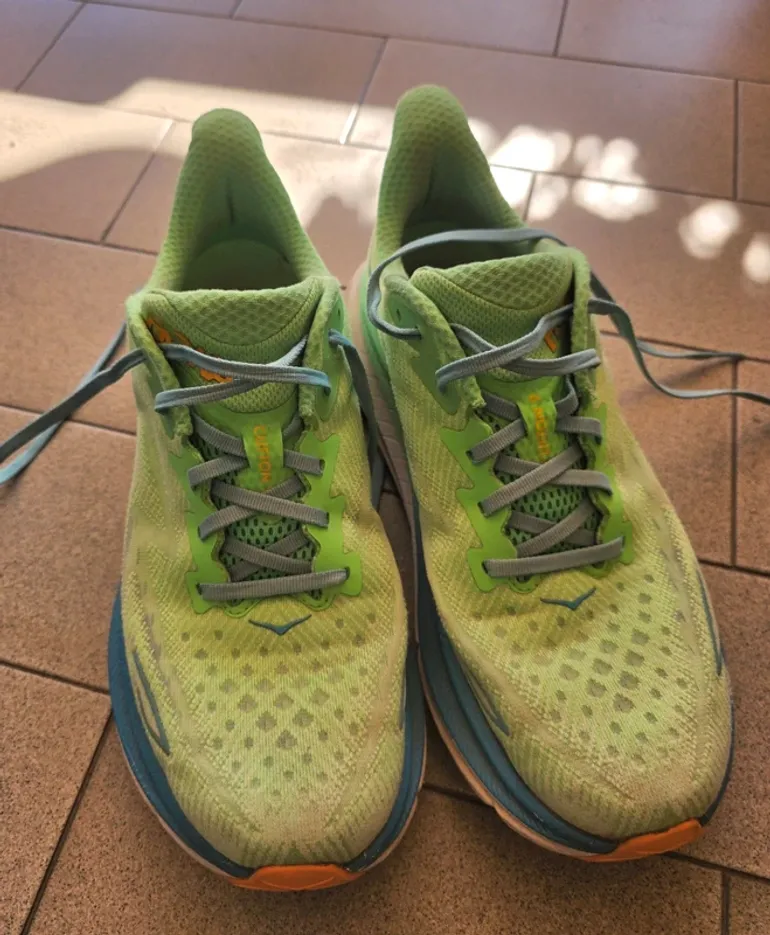 Used Hoka Clifton 9 bike — image 5 of 5