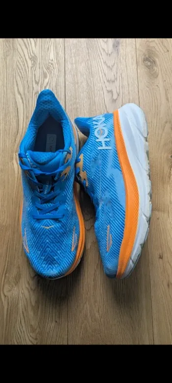Used Hoka Clifton 9 bike