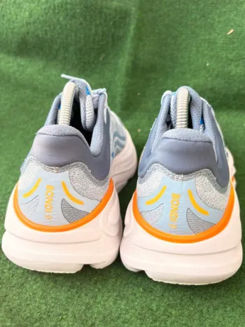 Used Hoka Bondi 9 bike — image 3 of 5