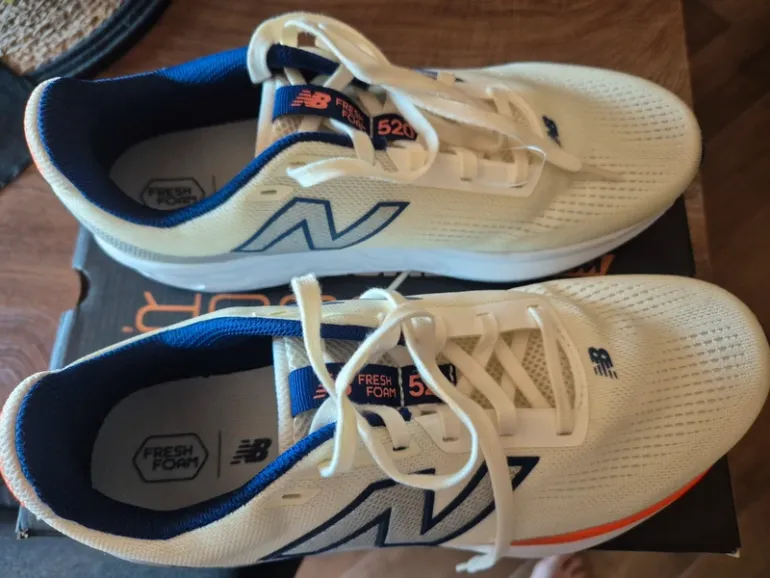 Tweedehands New Balance 520 V9 bike — afbeelding 6 van 6