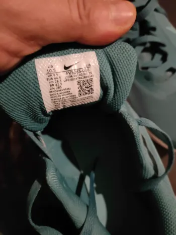 Used Scarpa Nike sneakers bike — image 4 of 6
