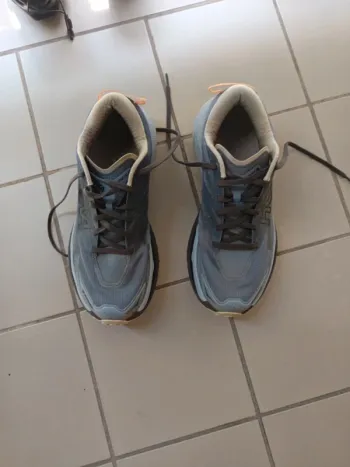 Used Hoka Mafate 5 bike