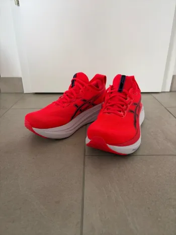 Gebrauchtes Asics Gel Nimbus 27 bike