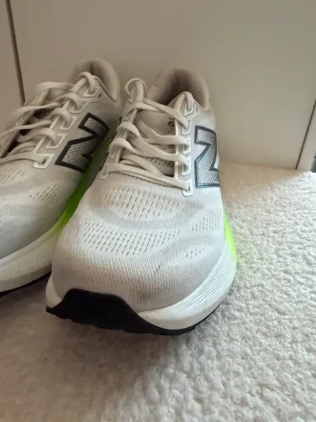 Gebrauchtes New Balance Fresh Foam X 880 v15 bike — Bild 9 von 12