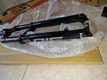 RockShox SID SL Ultimate 2026 bike usato — immagine 9 di 16
