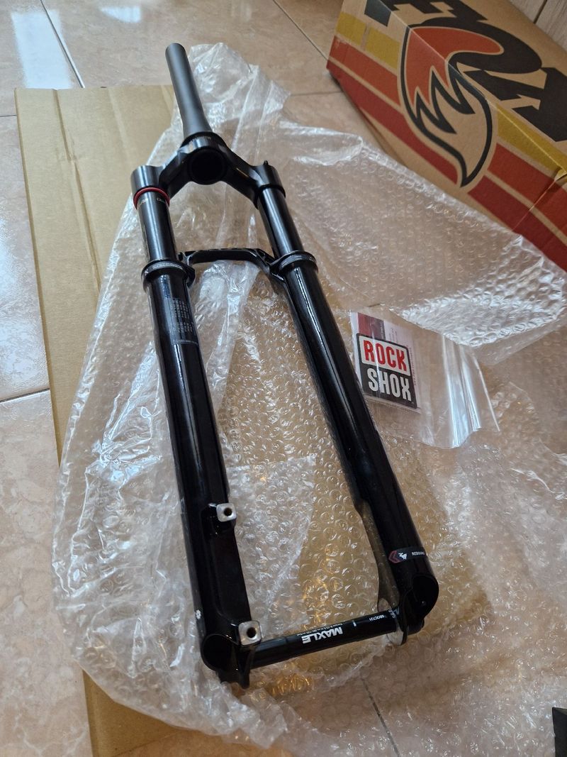 RockShox SID SL Ultimate 2026 bike usato — immagine 11 di 16