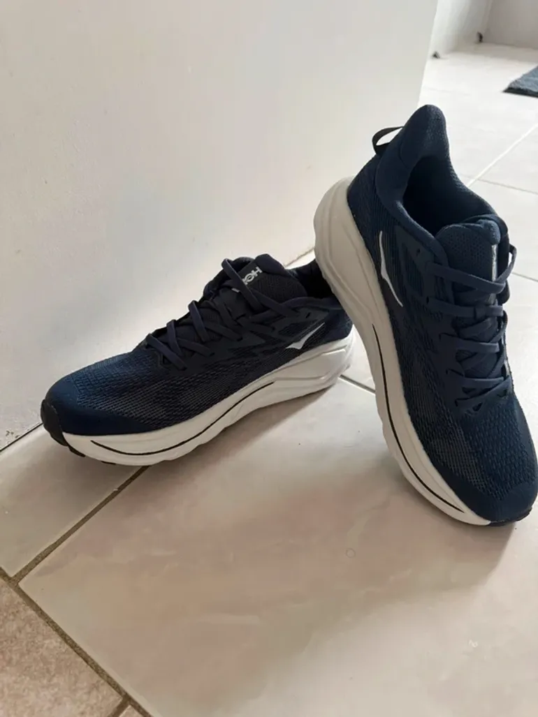 Used Hoka Chaussures bike — image 5 of 7