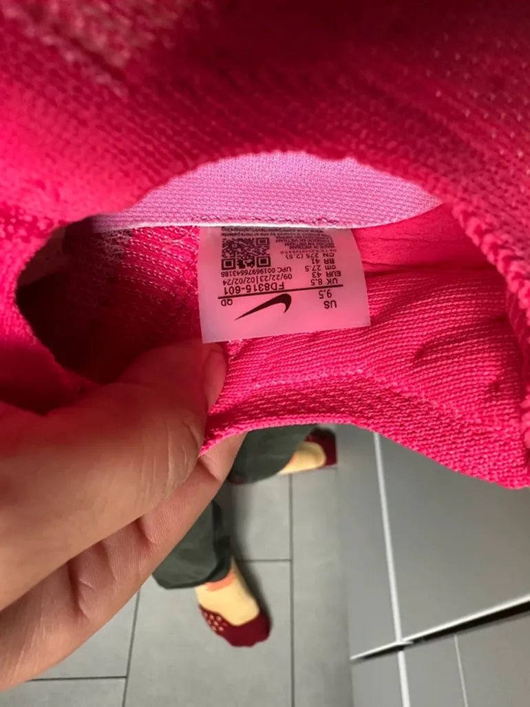 Used Nike Air Zoom Alphafly Next% bike — image 3 of 6