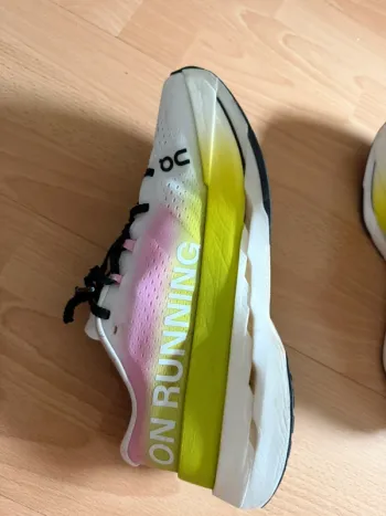 Używany On Running Laufschuhe bike — zdjęcie 6 z 8