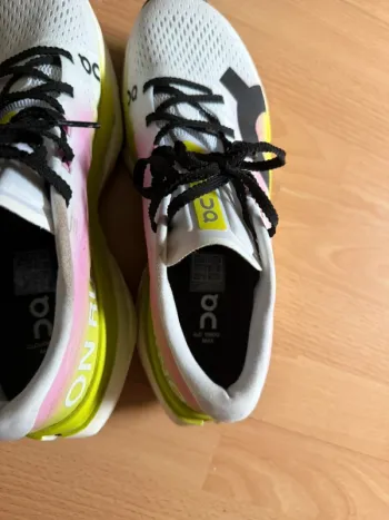 Używany On Running Laufschuhe bike — zdjęcie 8 z 8