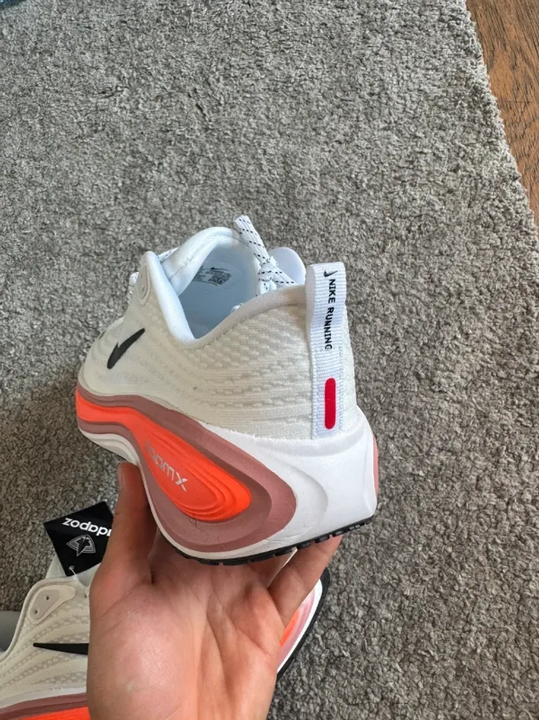 Nike Vomero Plus bike d'occasion — image 4 sur 6