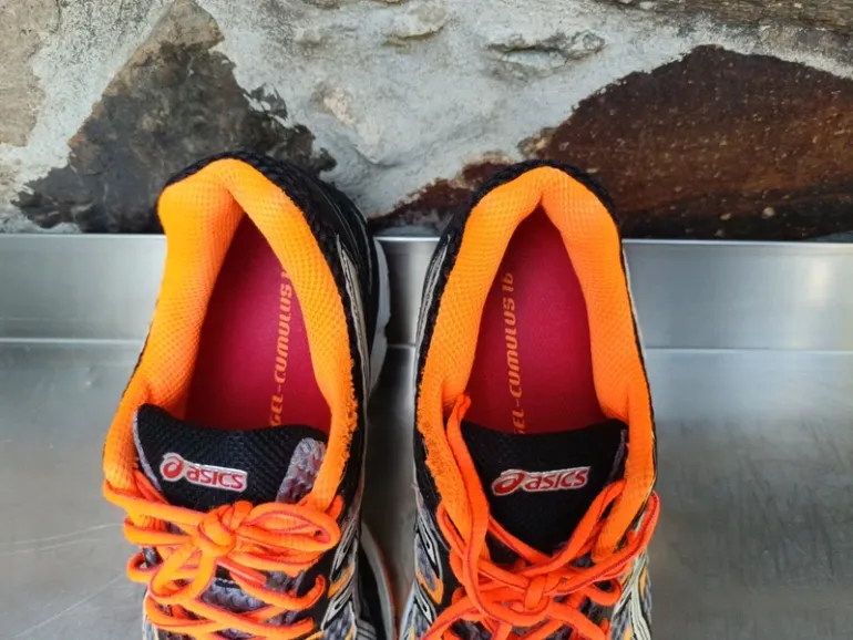 New Balance Asics Gel Cumulus 16 bike usato — immagine 12 di 15