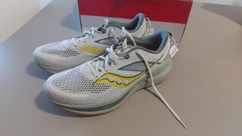 Käytetty Saucony Omni 22 bike — kuva 3 / 5