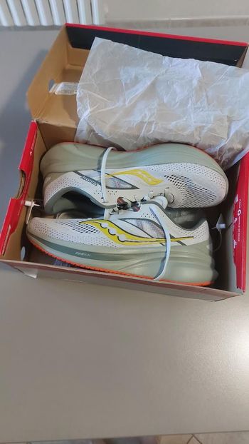 Käytetty Saucony Omni 22 bike