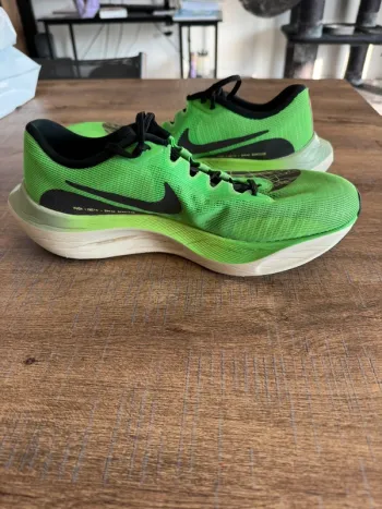 Used Nike Zoom Fly 5 Ekiden bike — image 3 of 6