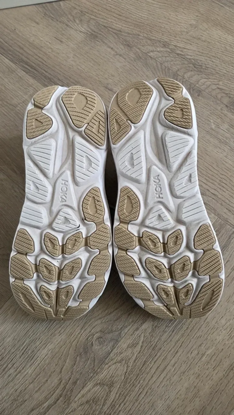 Used Hoka Clifton 10 bike — image 4 of 4