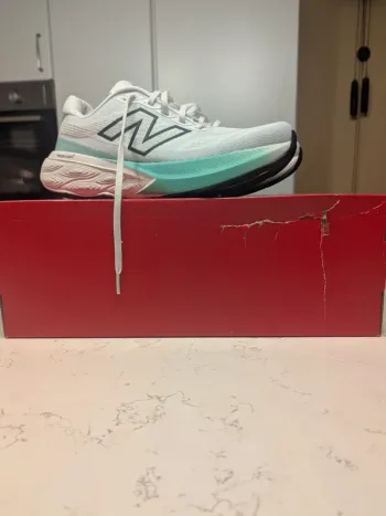 Gebrauchtes New Balance Fresh Foam X 880 v15 bike — Bild 6 von 7
