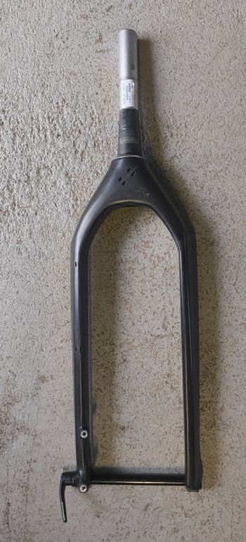 Used Bontrager Haru Carbon Fork 2018 bike