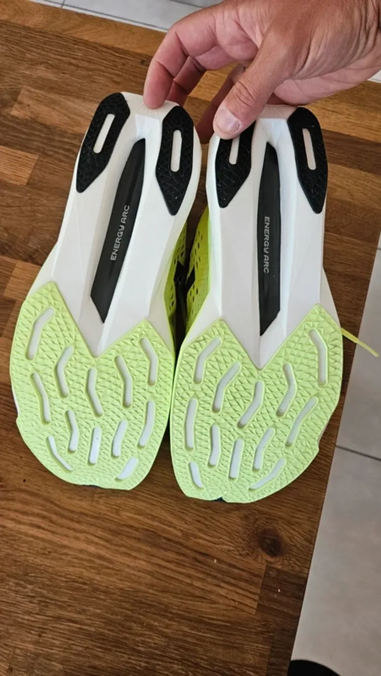 New Balance FuelCell SuperComp Pacer V2 bike d'occasion — image 6 sur 9