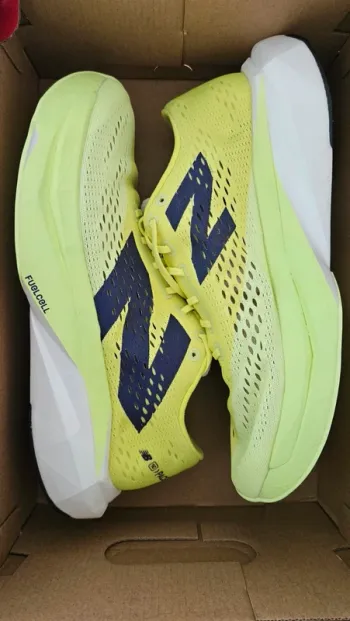 Gebrauchtes New Balance FuelCell SuperComp Pacer V2 bike