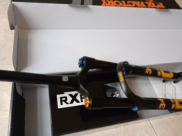 Tweedehands Öhlins RXF34 m.2 2026 bike — afbeelding 14 van 17