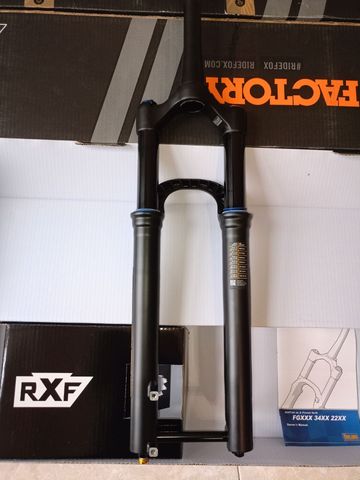 Tweedehands Öhlins RXF34 m.2 2026 bike — afbeelding 8 van 17