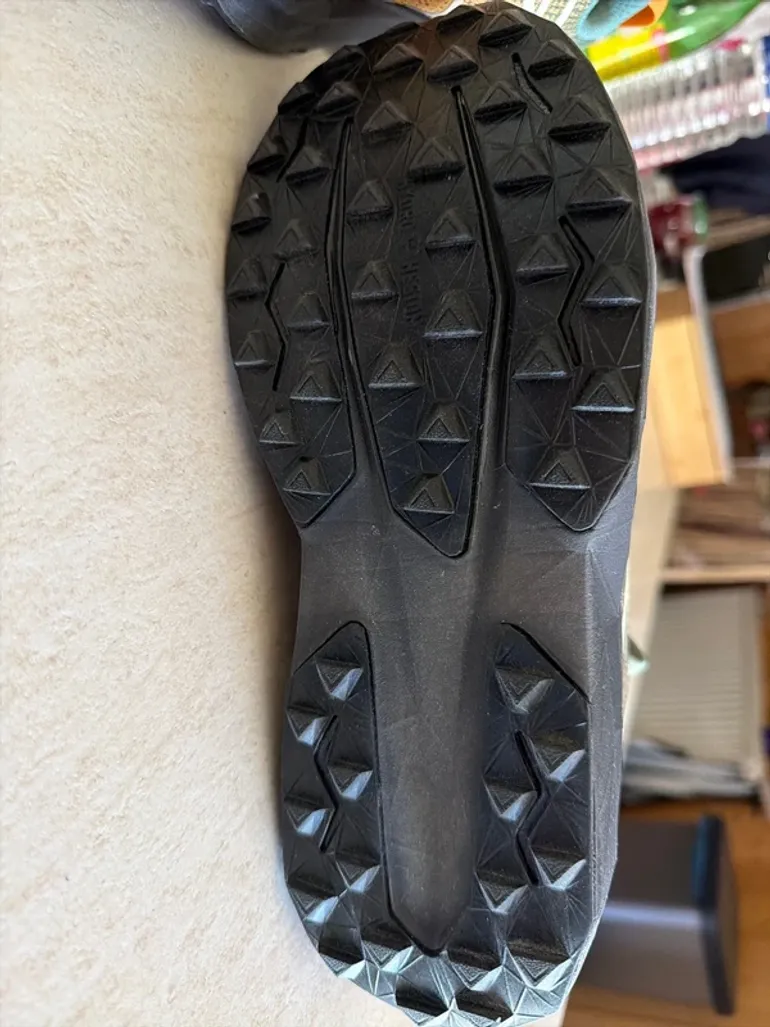 Used New Balance Sneakers bike — image 3 of 9