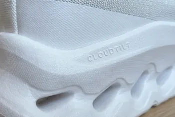 Used On Running Cloudtilt CloudTec Phase bike — image 6 of 8
