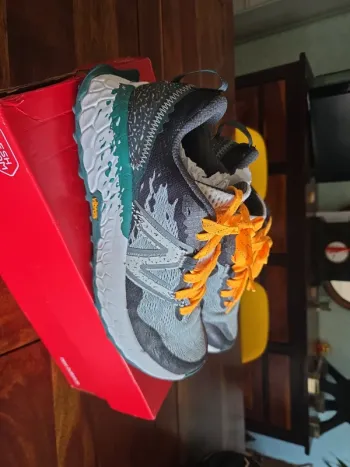 Używany New Balance Fresh Foam X Hierro v7 bike