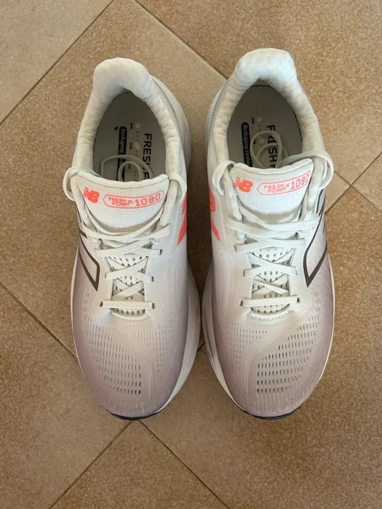 Gebrauchtes New Balance 1080 V14 bike — Bild 2 von 8