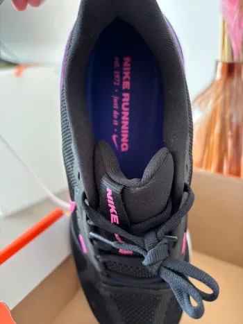 Tweedehands Nike Structure 25 bike — afbeelding 4 van 4