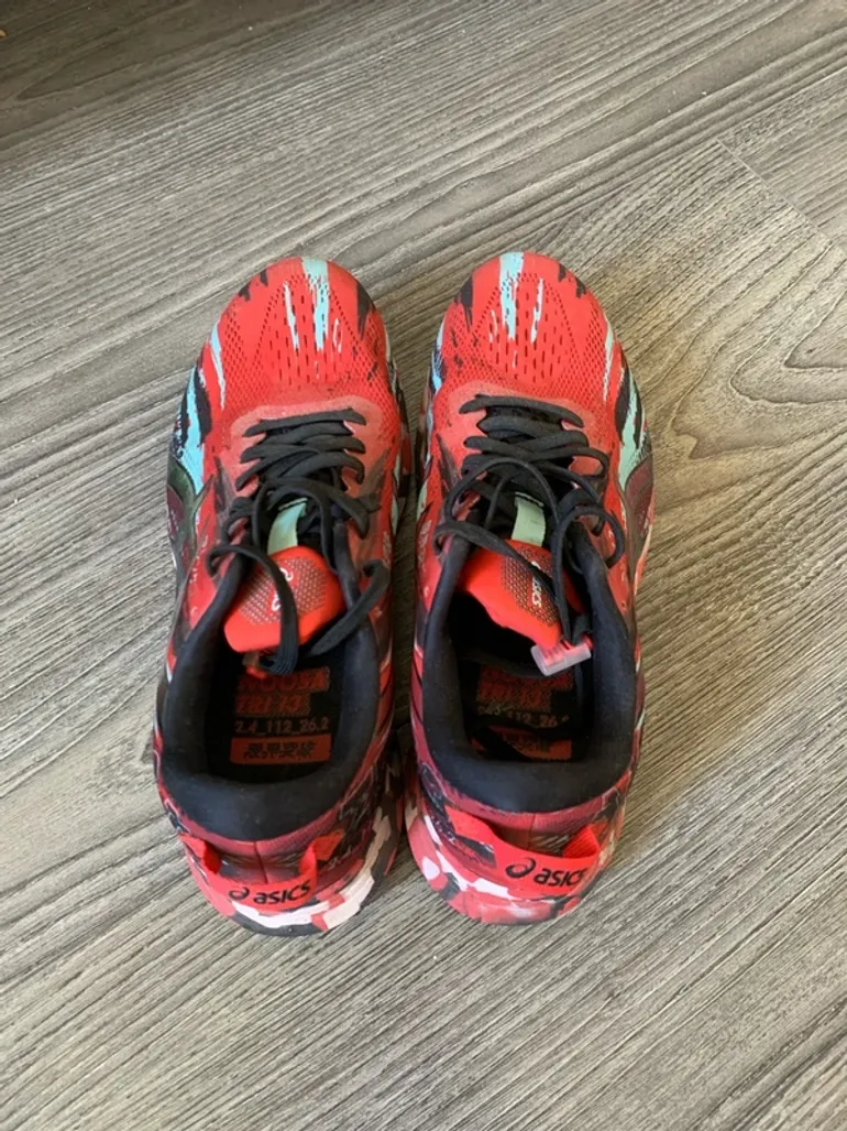 Used Asics Chaussures bike — image 2 of 5