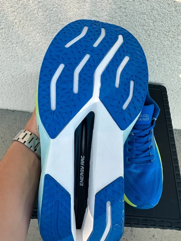 Used New Balance FuelCell Trainer bike — image 10 of 10