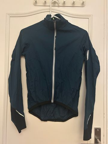 Brugt Q36.5 Coupe-Vent air veste 2025 bike — billede 1 af 8